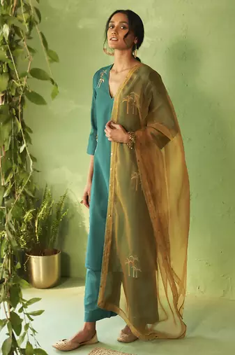 Green Embroidered Chanderi Kurta Set