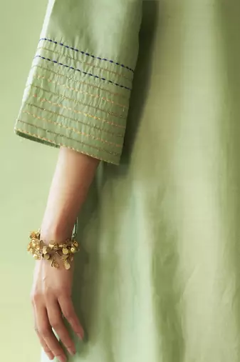 Green embroidered chanderi kurta Set