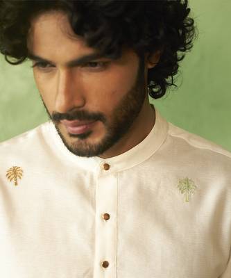 White plain chanderi kurta pajama 4