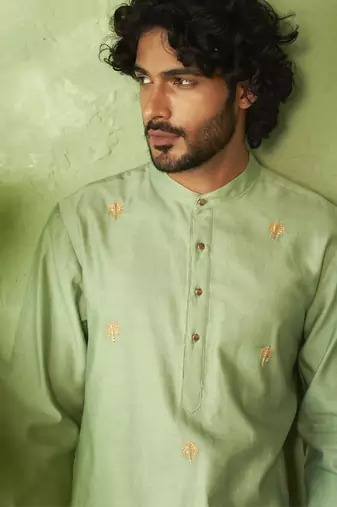 Green plain chanderi kurta pajama