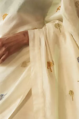 White hand embroidery chanderi saree