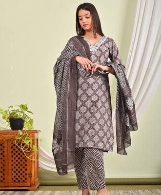 Cotton kurti with pant and matching dupatta sets 2