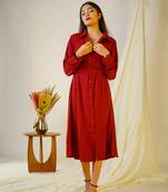 Maroon tropical twill plain cusffed slessves shirt midi derss