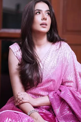 Pink sequin Work Shaded Georgette Saree