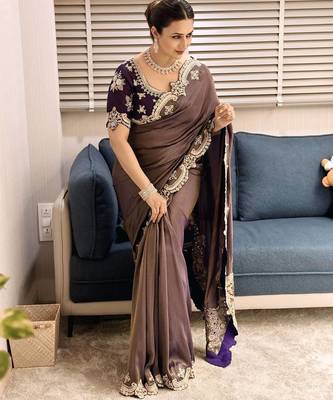 Coffee Zari Embroidered Copper Gold Weave Silk blend Saree 2