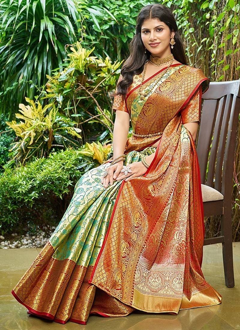 Women's stunning green soft silk kanjeevaram full zari work saree with blouse piece