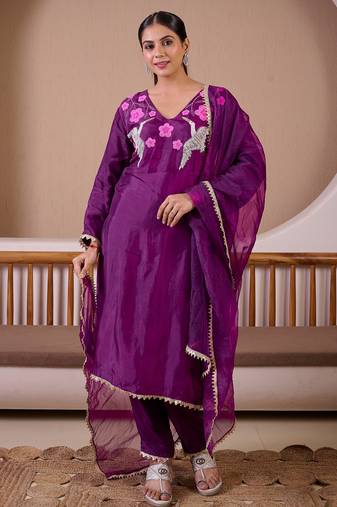 Flying flamingo purple silk hand embroidered suit set