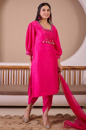 Fuchsia pink raw silk suit with hand embroidery