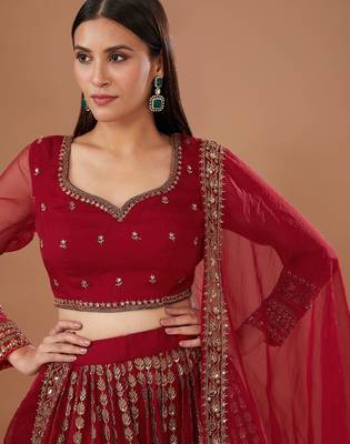 Fantastic Red Zari Embroidered Organza Wedding Lehenga Choli 2