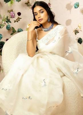 White MuliThread Embroidered Tabby silk blend Saree 2