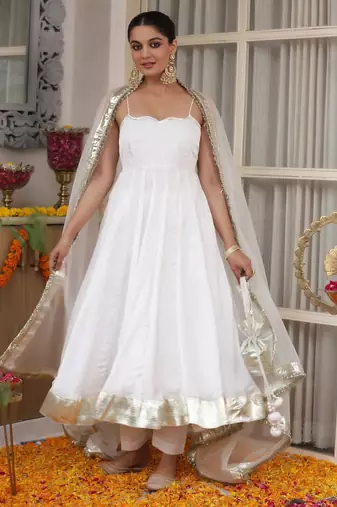 White plain georgette anarkali