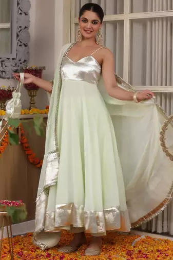 White plain georgette anarkali