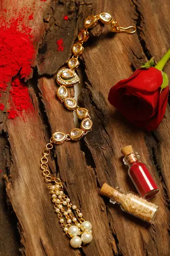 Gold plated silver beads kundan rakhi