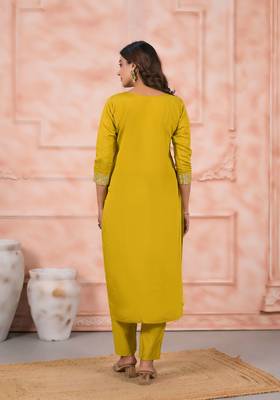 Mustard color chanderi fabric embroidery work ceremonial kurta set with dupatta 2