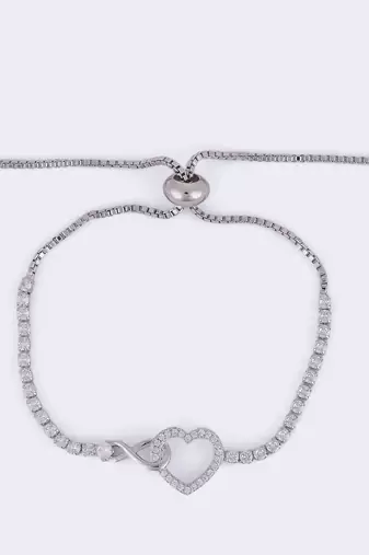 Splendid heart shape silver plated free size charm bracelet for women