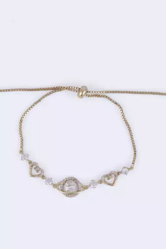 Lavish heart shape gold plated free size charm bracelet for women