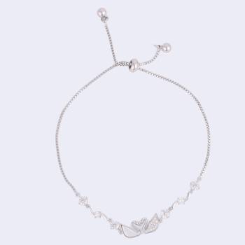 Lovely swan design silver plated free size charm bracelet for women 5