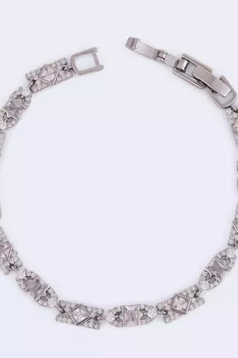 Luxurious square shape silver plated free size charm bracelet for women