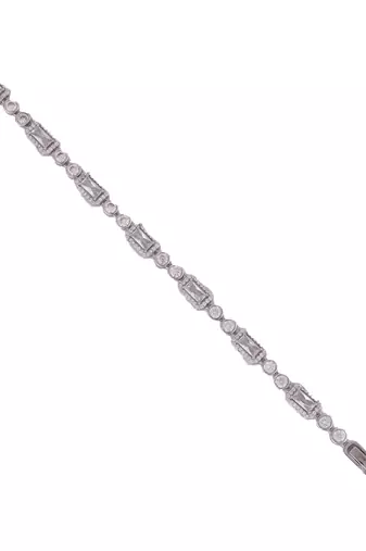 Modern round and square shape silver plated free size charm bracelet for women