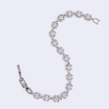 Modish round shape studded cz silver plated free size charm bracelet for women 3