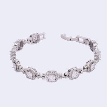 Excellent square shape silver plated free size charm bracelet for women 3
