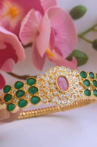 Multicolor kada of size 2.6