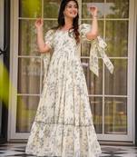 Cream color beautiful partywear attire for trendy girlie looks