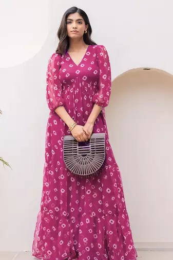 Magenta color faux georgett beautiful partywear ceremonial gown