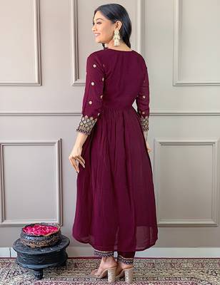 Wine color vichitra silk ceremonial wear embroidery kurta set 2