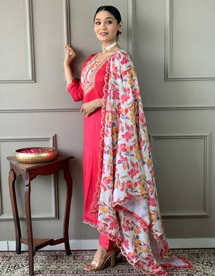 Gajri color bsy viscosee ceremonial wear embroidery with printed kurta set 4