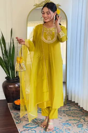 Liril color rayon slub ceremonial wear embroidery kurta set