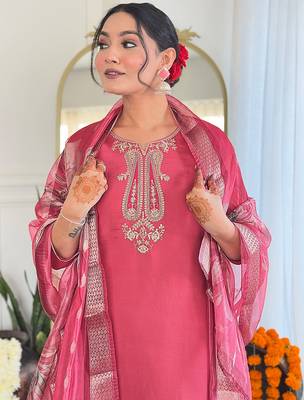 Gajri color chanderi beautiful festive wear readymade kurta set 3