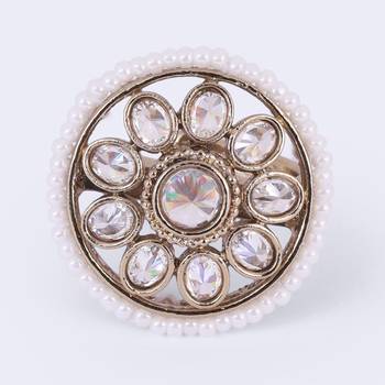 Smooth round shape and pearl gold plated adjustable finger ring for women 4