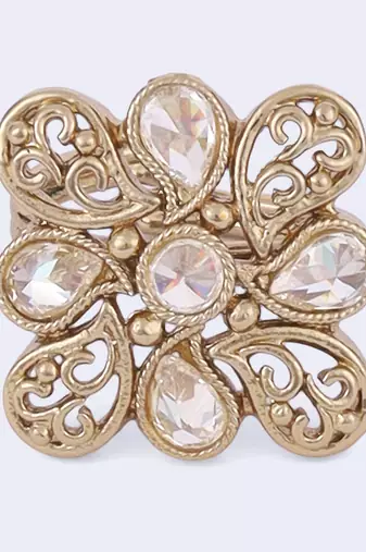Stylish paisley design gold plated adjustable finger ring for women