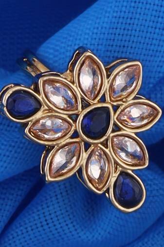 Modern oval shape gold plated adjustable finger ring for women