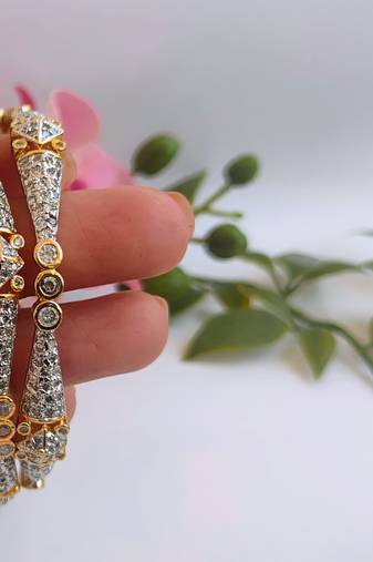 Cz bangles of size 2.6