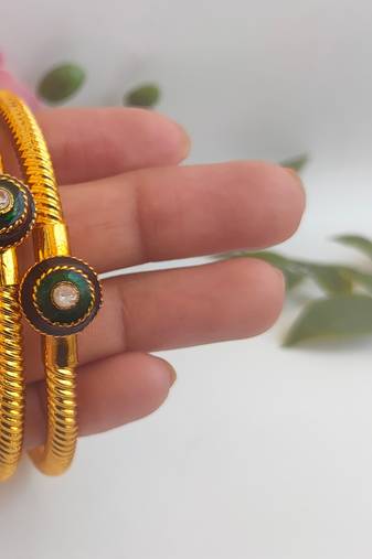 Metallic bangles of size 2.6