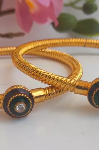Metallic bangles of size 2.6