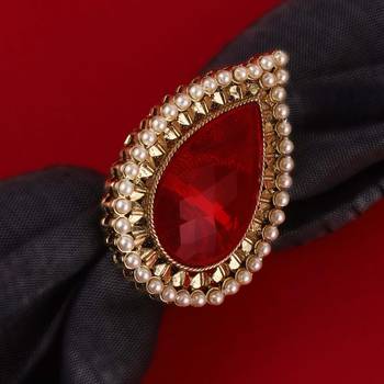 Inspired oval shape center red stone gold plated adjustable finger ring for women 1