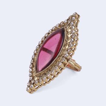 Lavish oval shape center pink stone gold plated adjustable finger ring for women 4
