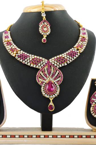 Multicolor designer function wear ad necklace set