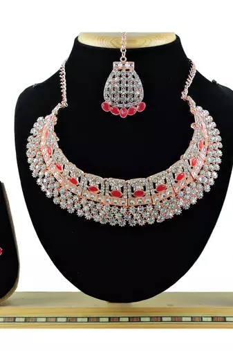 Red designer function wear ad necklace set