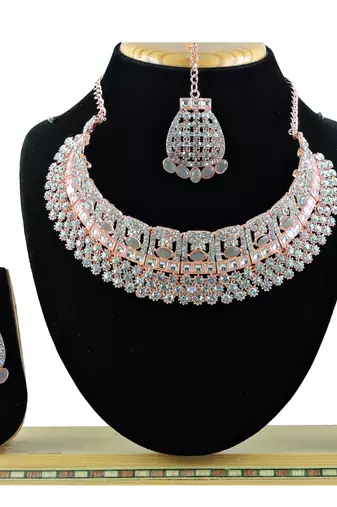 Grey designer function wear ad necklace set