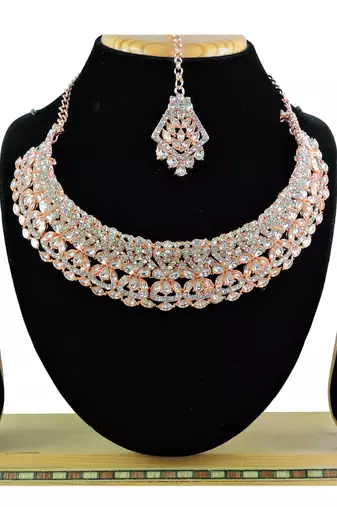 Multicolor designer function wear ad necklace set