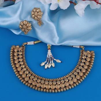 Traditional round and flower design gold plated choker necklace set for women 1