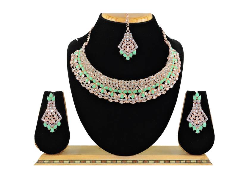 Green designer function wear ad necklace set