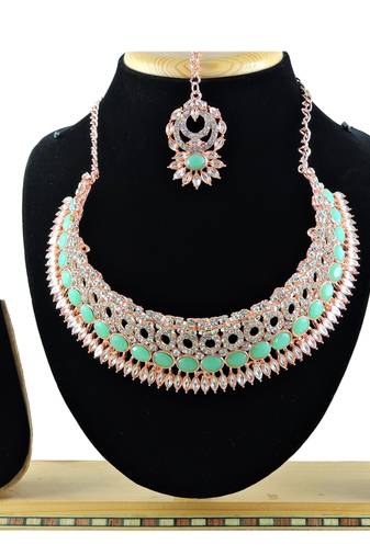 Green designer function wear ad necklace set