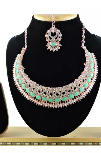 Green designer function wear ad necklace set