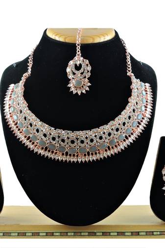 Grey designer function wear ad necklace set