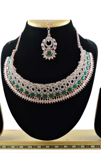 Green designer function wear ad necklace set